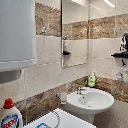 Apartment102 Paradise 普里莫尔斯科