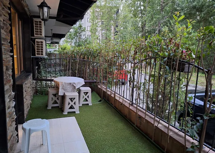 Apartment102 Paradise Приморско